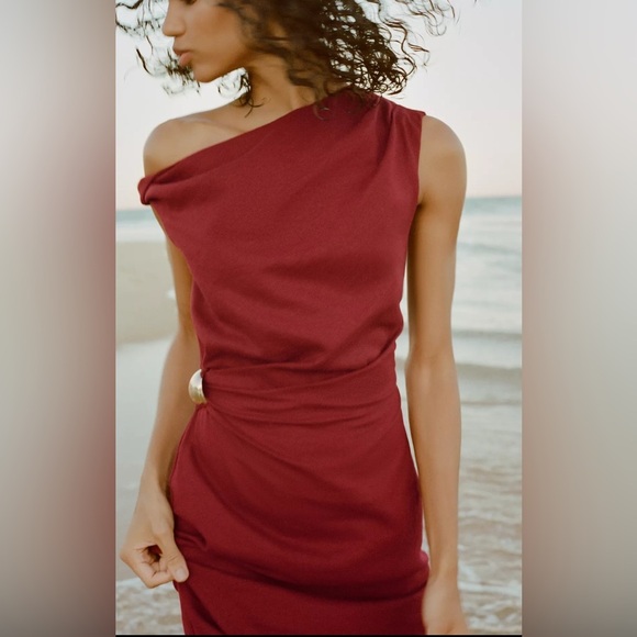 🔥🔥Zara Burgundy Off-Shoulder Dress (Linen blend) - Picture 3 of 7